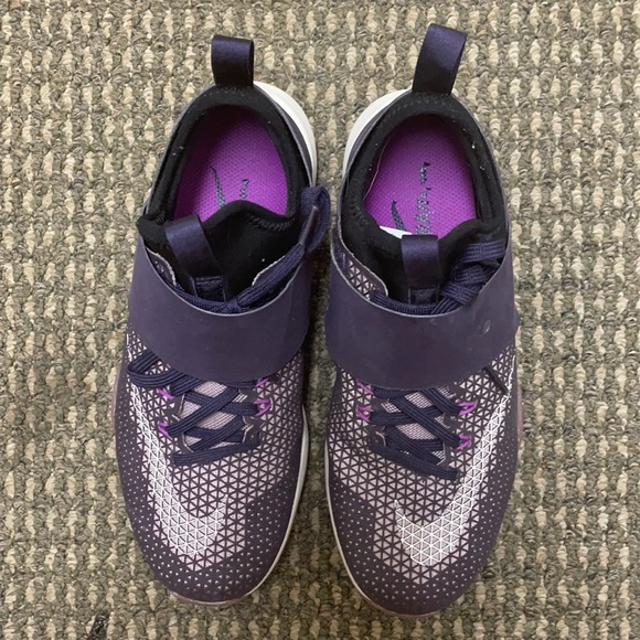 Nike Zoom - Picture 2 of 5